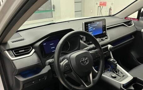 Toyota RAV4, 2021 год, 3 503 500 рублей, 13 фотография