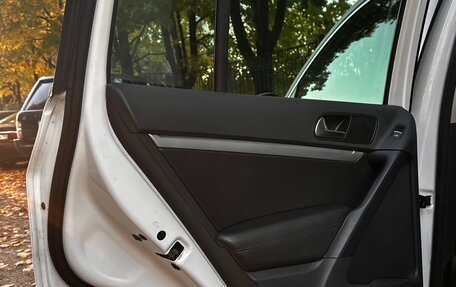 Volkswagen Tiguan I, 2012 год, 1 400 000 рублей, 17 фотография