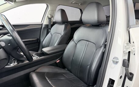 KIA K5, 2021 год, 2 710 000 рублей, 21 фотография