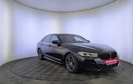 BMW 5 серия, 2022 год, 4 995 000 рублей, 3 фотография