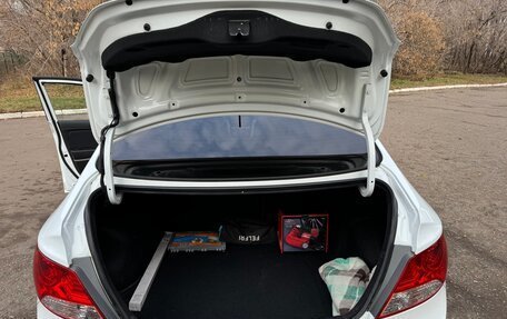 Hyundai Solaris II рестайлинг, 2013 год, 990 000 рублей, 8 фотография