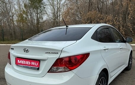 Hyundai Solaris II рестайлинг, 2013 год, 990 000 рублей, 3 фотография