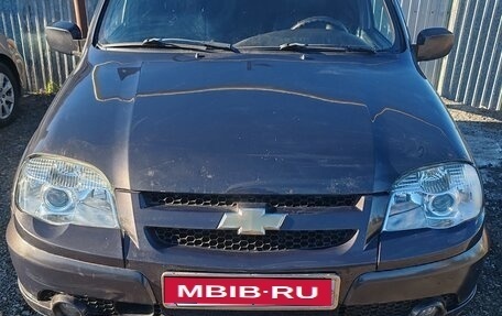 Chevrolet Niva I рестайлинг, 2010 год, 390 000 рублей, 1 фотография
