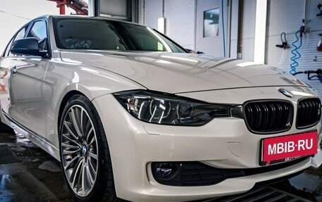 BMW 3 серия, 2013 год, 1 550 000 рублей, 1 фотография