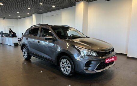 KIA Rio IV, 2021 год, 1 420 000 рублей, 1 фотография