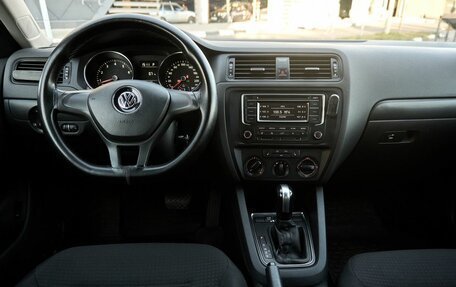 Volkswagen Jetta VII, 2015 год, 957 000 рублей, 8 фотография