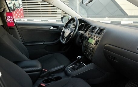 Volkswagen Jetta VII, 2015 год, 957 000 рублей, 6 фотография