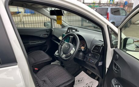 Toyota Ractis II, 2011 год, 929 000 рублей, 14 фотография
