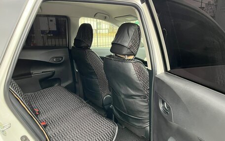 Toyota Ractis II, 2011 год, 929 000 рублей, 13 фотография