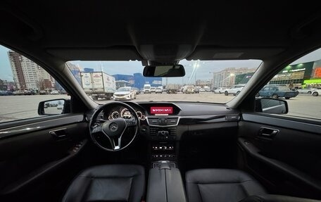 Mercedes-Benz E-Класс, 2012 год, 1 750 000 рублей, 6 фотография