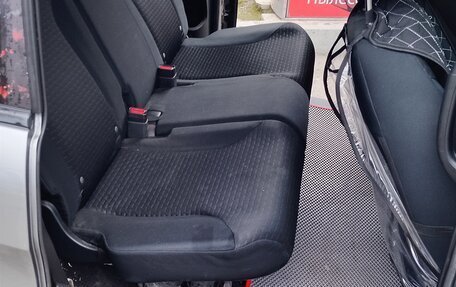 Honda Freed I, 2011 год, 930 000 рублей, 8 фотография