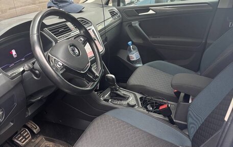 Volkswagen Tiguan II, 2019 год, 2 258 000 рублей, 8 фотография