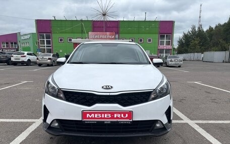 KIA Rio IV, 2021 год, 1 350 000 рублей, 1 фотография