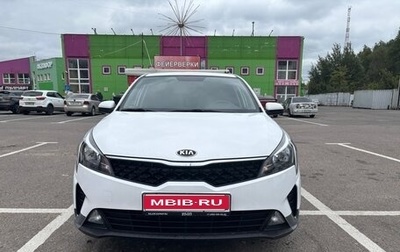 KIA Rio IV, 2021 год, 1 350 000 рублей, 1 фотография