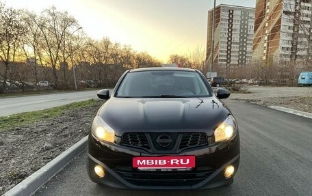 Nissan Qashqai, 2011 год, 810 000 рублей, 2 фотография