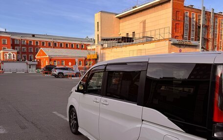 Honda Stepwgn IV рестайлинг, 2018 год, 2 100 000 рублей, 3 фотография