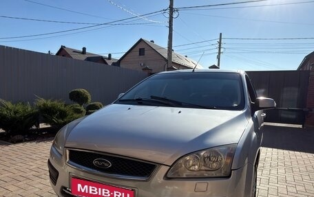 Ford Focus II рестайлинг, 2007 год, 370 000 рублей, 1 фотография