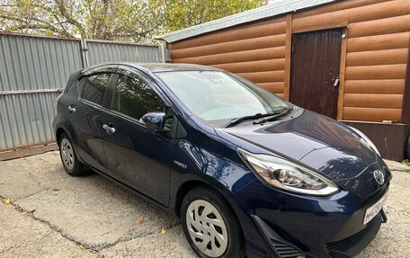 Toyota Aqua I, 2018 год, 1 650 000 рублей, 2 фотография