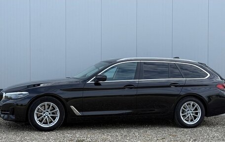 BMW 5 серия, 2022 год, 3 470 000 рублей, 3 фотография