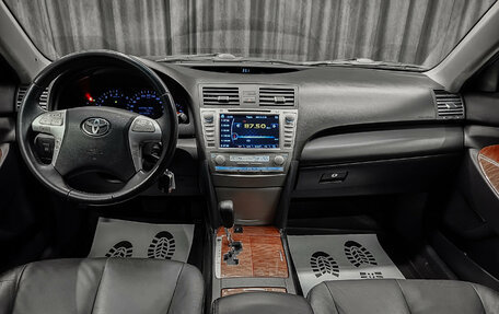 Toyota Camry, 2010 год, 1 250 000 рублей, 11 фотография