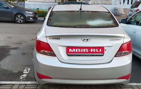 Hyundai Solaris II рестайлинг, 2014 год, 800 000 рублей, 6 фотография