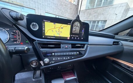 Lexus ES VII, 2021 год, 4 520 000 рублей, 14 фотография