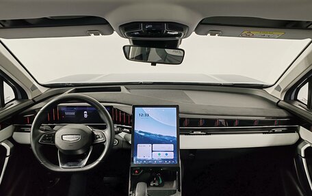 Geely Atlas, 2024 год, 2 999 000 рублей, 22 фотография