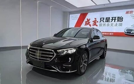 Mercedes-Benz E-Класс, 2025 год, 5 230 000 рублей, 5 фотография