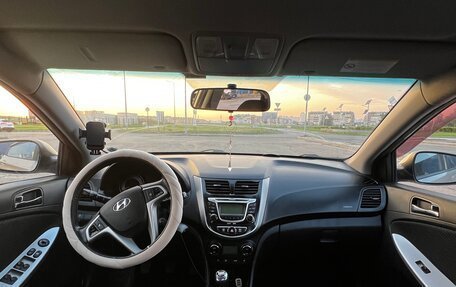 Hyundai Solaris II рестайлинг, 2012 год, 1 599 999 рублей, 4 фотография