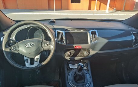 KIA Sportage III, 2010 год, 1 100 000 рублей, 3 фотография