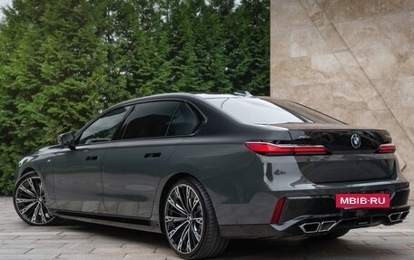 BMW 7 серия, 2022 год, 10 714 121 рублей, 2 фотография