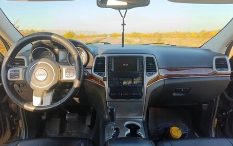 Jeep Grand Cherokee, 2012 год, 1 850 000 рублей, 6 фотография