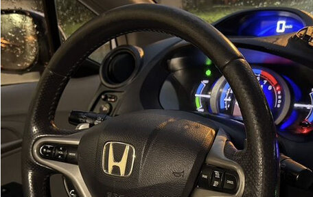 Honda Insight II рестайлинг, 2009 год, 590 000 рублей, 11 фотография