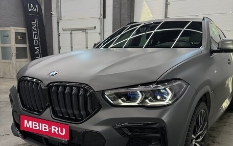 BMW X6, 2022 год, 10 000 000 рублей, 2 фотография