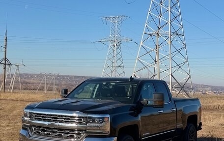 Chevrolet Silverado, 2016 год, 3 870 000 рублей, 4 фотография