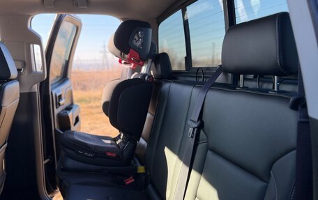 Chevrolet Silverado, 2016 год, 3 870 000 рублей, 22 фотография