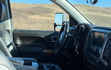 Chevrolet Silverado, 2016 год, 3 870 000 рублей, 21 фотография