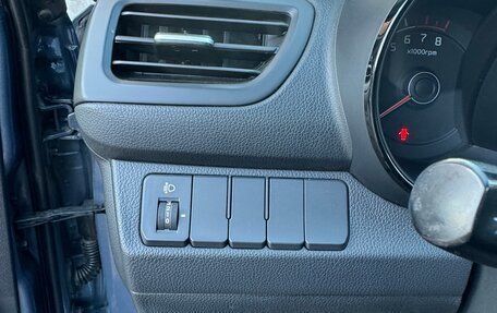 KIA Rio III рестайлинг, 2013 год, 700 000 рублей, 18 фотография