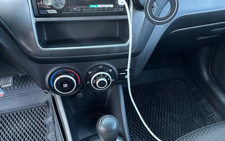 KIA Rio III рестайлинг, 2013 год, 700 000 рублей, 17 фотография