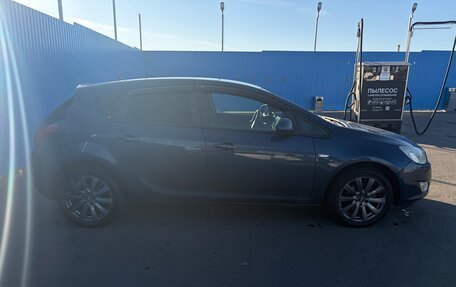 Opel Astra J, 2011 год, 530 000 рублей, 5 фотография