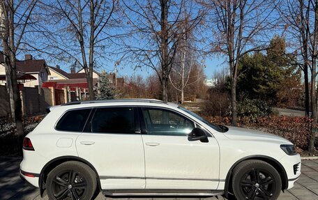 Volkswagen Touareg III, 2017 год, 4 000 000 рублей, 4 фотография