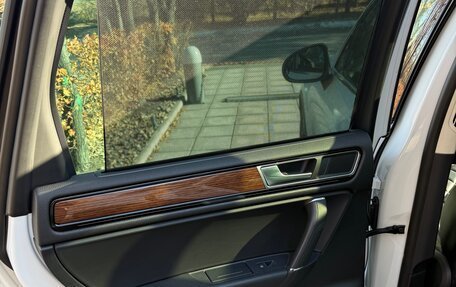 Volkswagen Touareg III, 2017 год, 4 000 000 рублей, 12 фотография