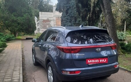 KIA Sportage IV рестайлинг, 2017 год, 1 600 000 рублей, 11 фотография