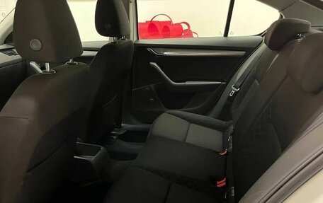 Skoda Octavia, 2017 год, 825 000 рублей, 9 фотография