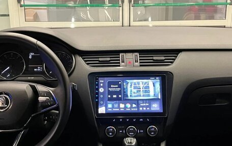 Skoda Octavia, 2017 год, 825 000 рублей, 15 фотография