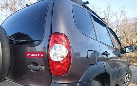 Chevrolet Niva I рестайлинг, 2015 год, 699 000 рублей, 10 фотография