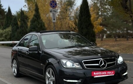Mercedes-Benz C-Класс, 2011 год, 1 600 000 рублей, 4 фотография