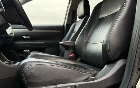 Mitsubishi Outlander III рестайлинг 3, 2012 год, 1 359 000 рублей, 9 фотография