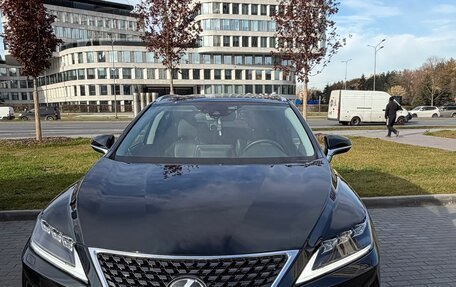Lexus RX IV рестайлинг, 2022 год, 6 100 000 рублей, 2 фотография