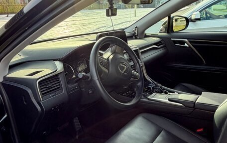 Lexus RX IV рестайлинг, 2022 год, 6 100 000 рублей, 4 фотография